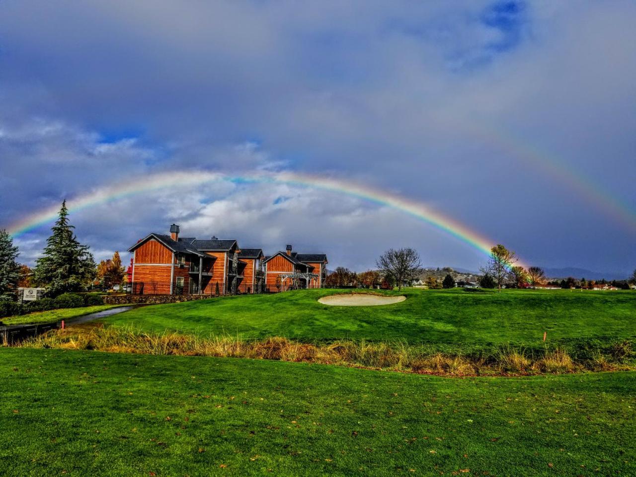 Resort At Eagle Point Golf Club Lodging Kültér fotó